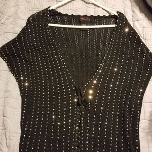 Brand new Torrid size 2 (18/20) knitted sweater